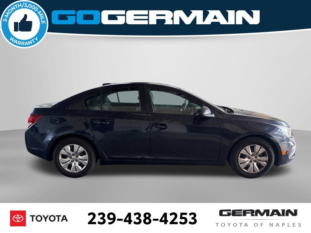 Used 2015 Chevrolet Cruze LS FWD image 11