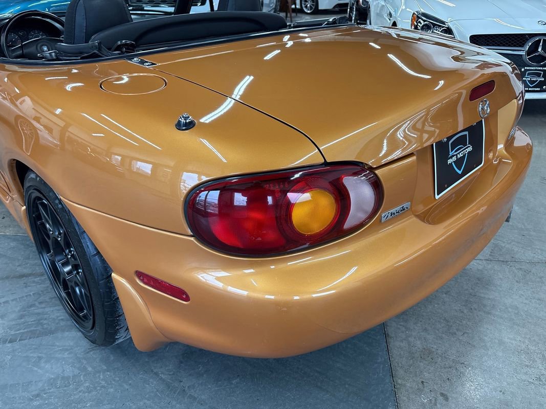 Used 2000 MAZDA MX-5 Miata image 26