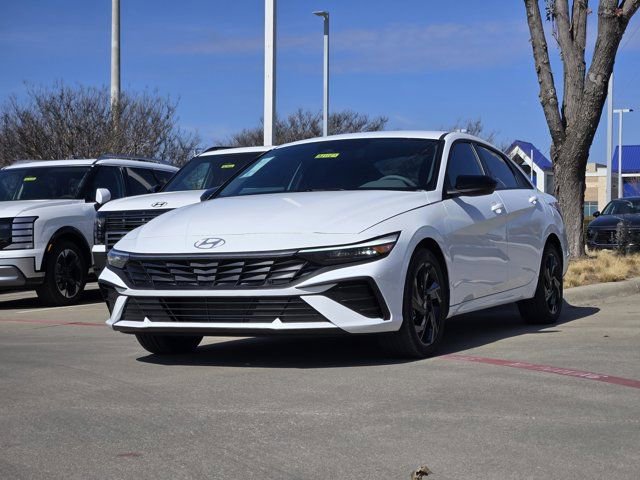 Certified 2026 Hyundai Elantra Sport image 2