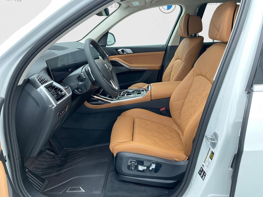 New 2026 BMW X7 xDrive40i image 8