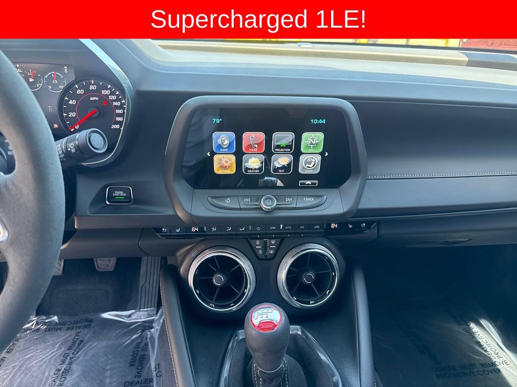 Used 2018 Chevrolet Camaro SS RWD image 16