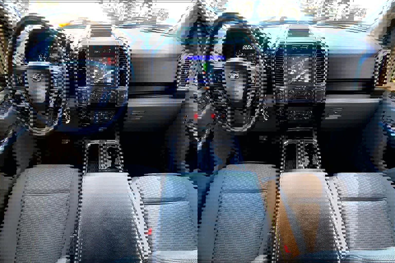 Certified 2020 Ford F150 XLT w/ Equipment Group 302A Luxury image 13