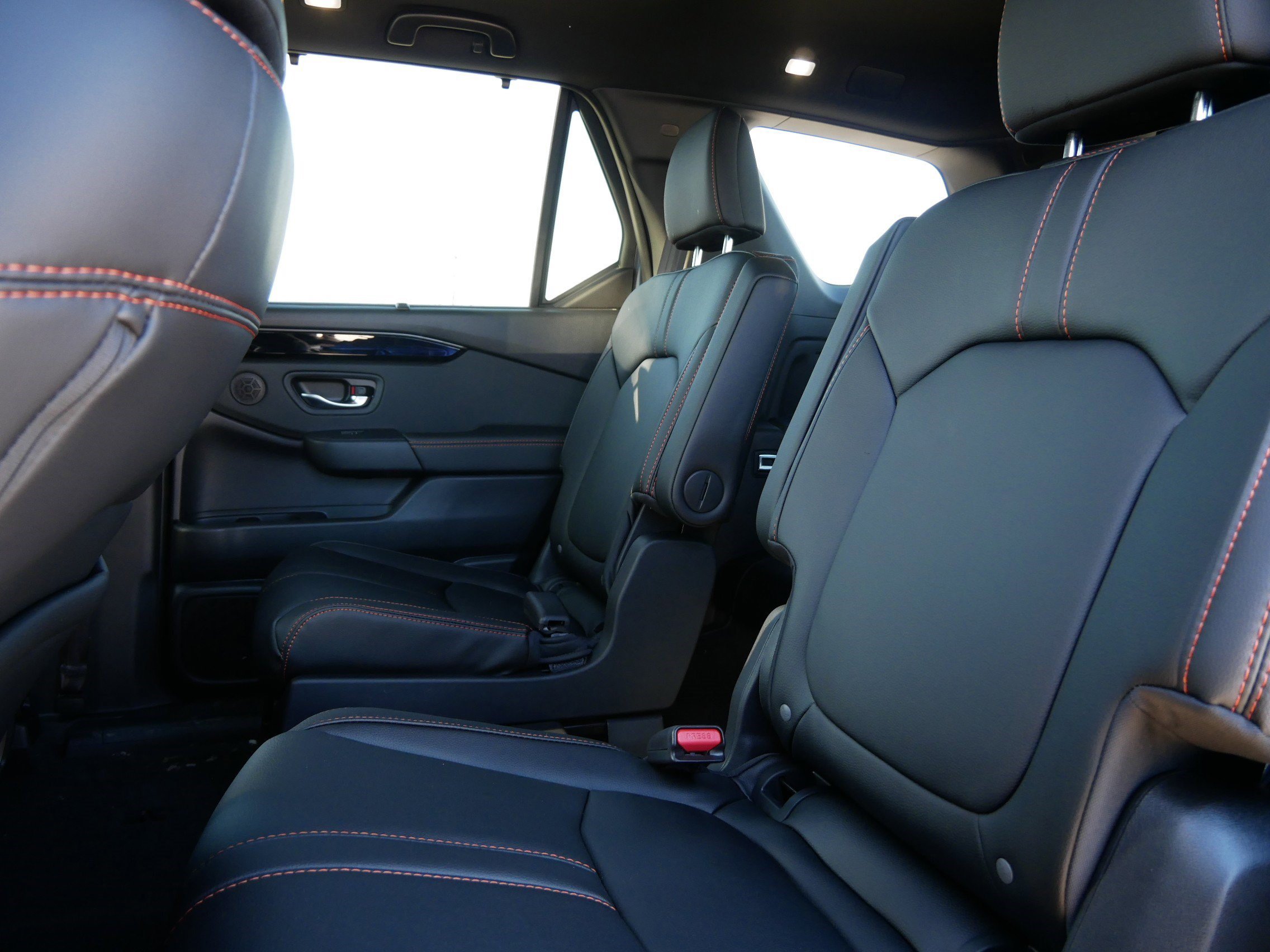 New 2026 Honda Pilot TrailSport image 12