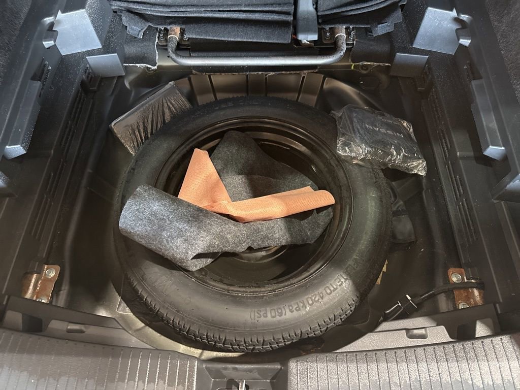 Used 2023 Nissan Rogue S image 10