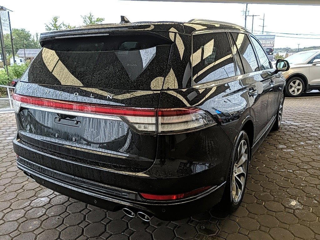 Used 2022 Lincoln Aviator Grand Touring image 5