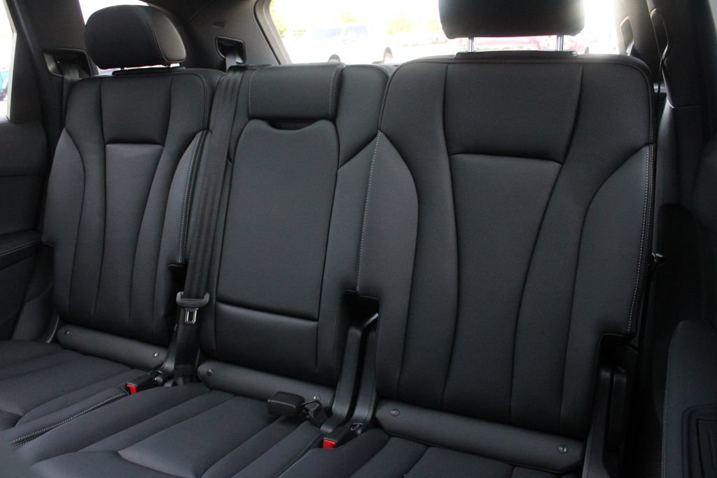 New 2026 Audi Q7 Premium Plus AWD/4WD image 21