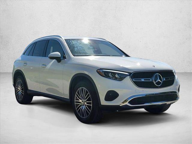 Certified 2026 Mercedes-Benz GLC 300 image 3