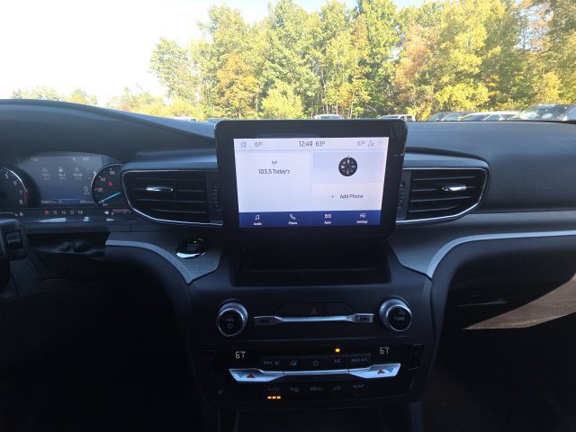 Used 2020 Ford Explorer XLT w/ Equipment Group 202A AWD/4WD image 24