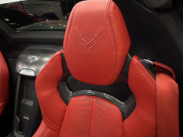 Used 2025 Chevrolet Corvette Z06 w/ Stealth Interior Trim Package RWD image 31