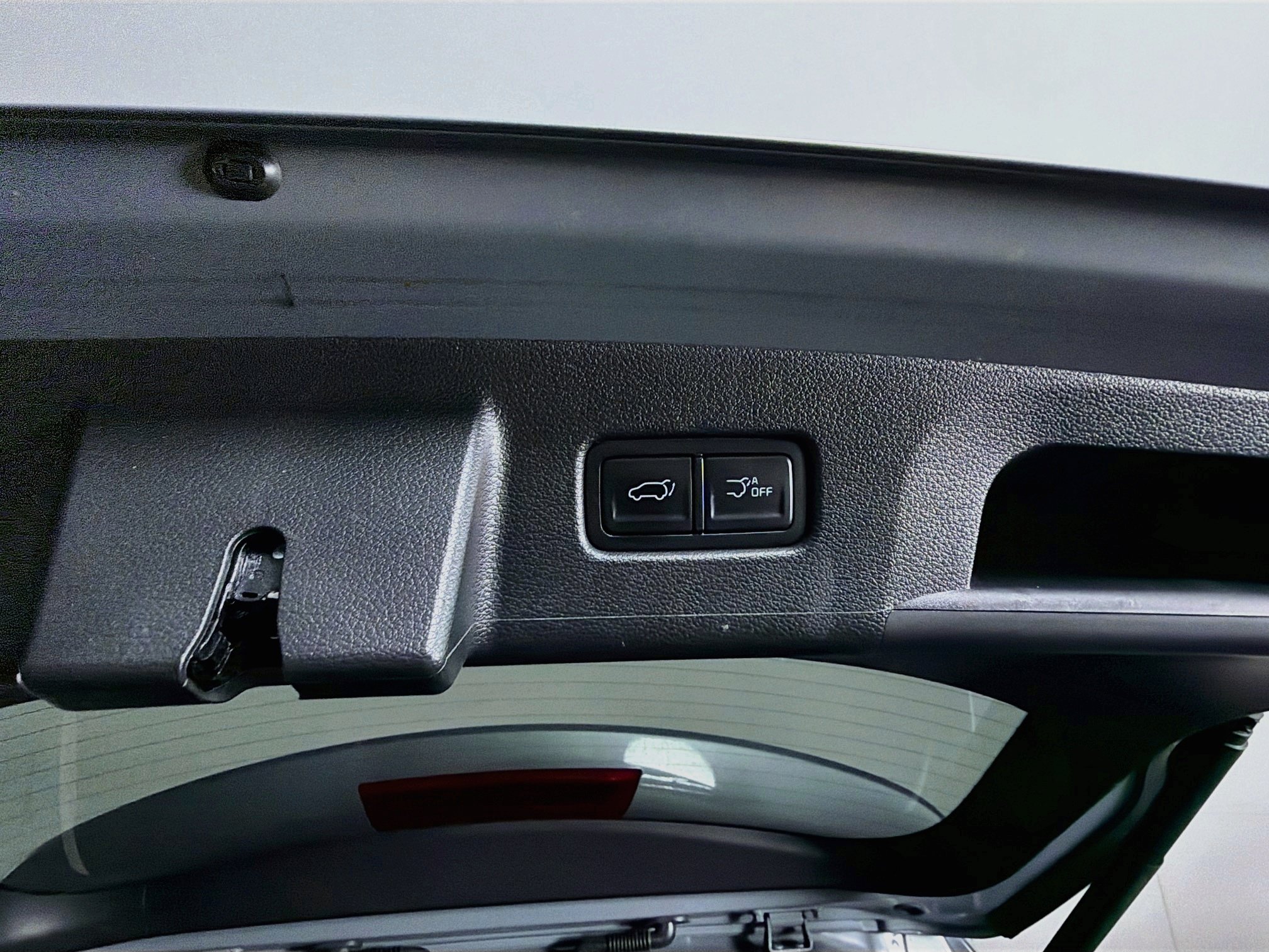 Used 2025 Kia Telluride S FWD image 32