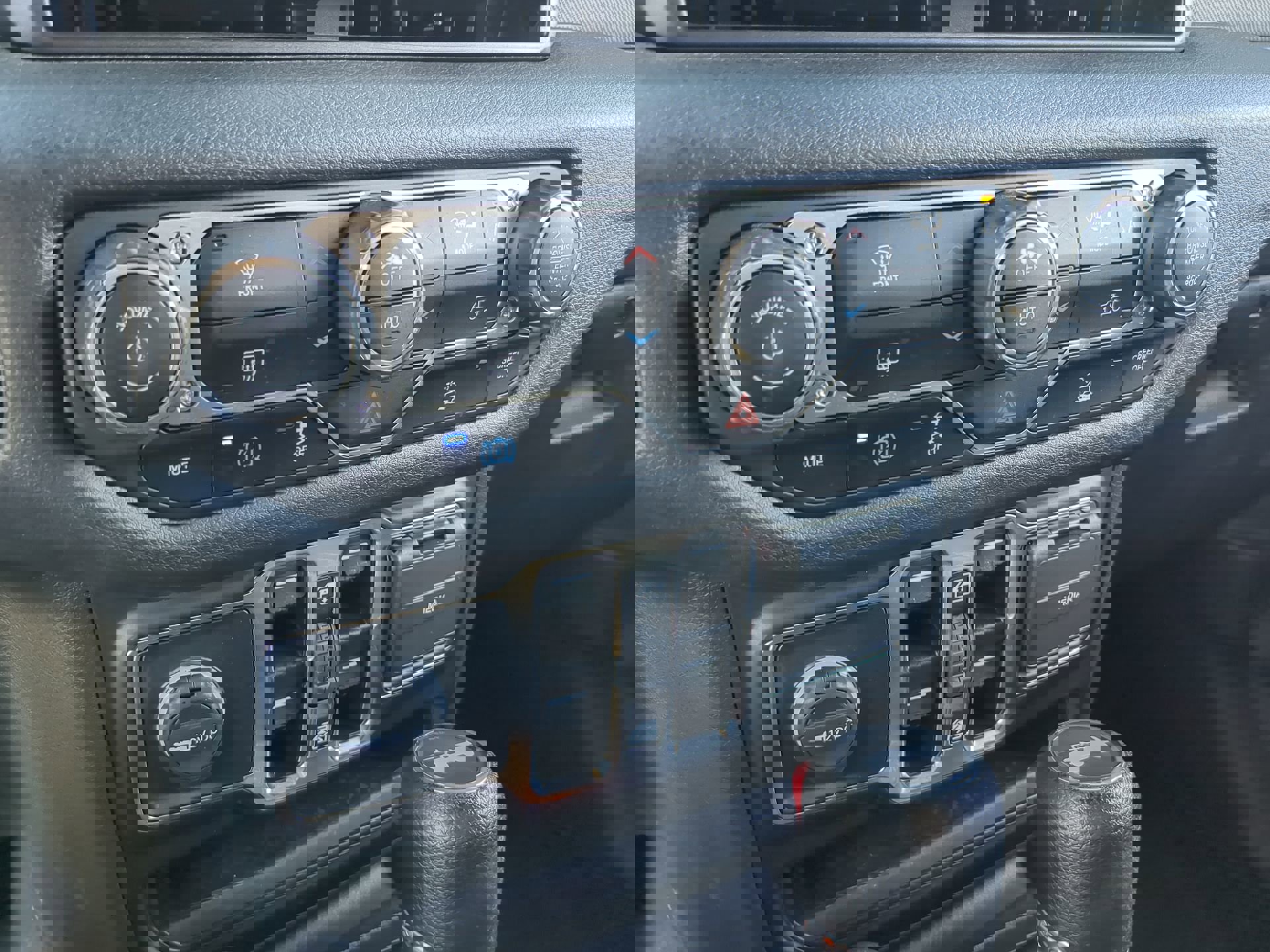 Used 2024 Jeep Wrangler Sport S w/ LED Headlamp & Fog Lamp Group image 23