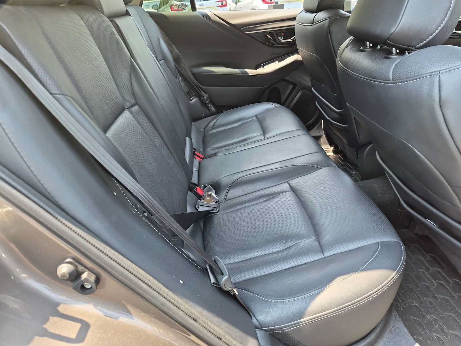 Used 2024 Subaru Outback Limited AWD/4WD image 21