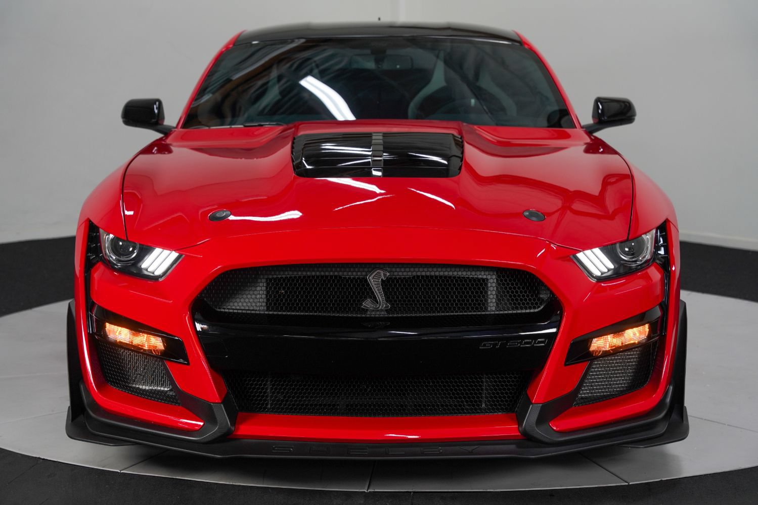 Used 2021 Ford Mustang Shelby GT500 w/ Carbon Fiber Handling Package RWD image 10