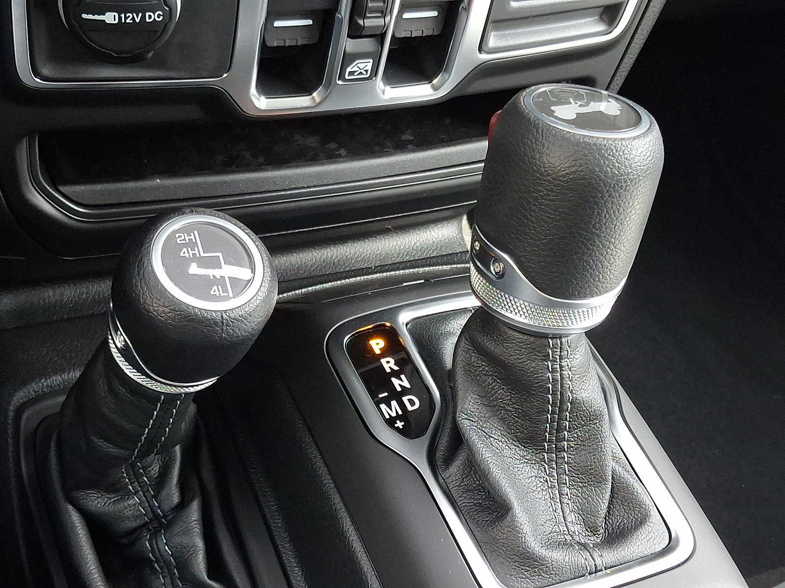 New 2026 Jeep Wrangler Unlimited Sport AWD/4WD image 11