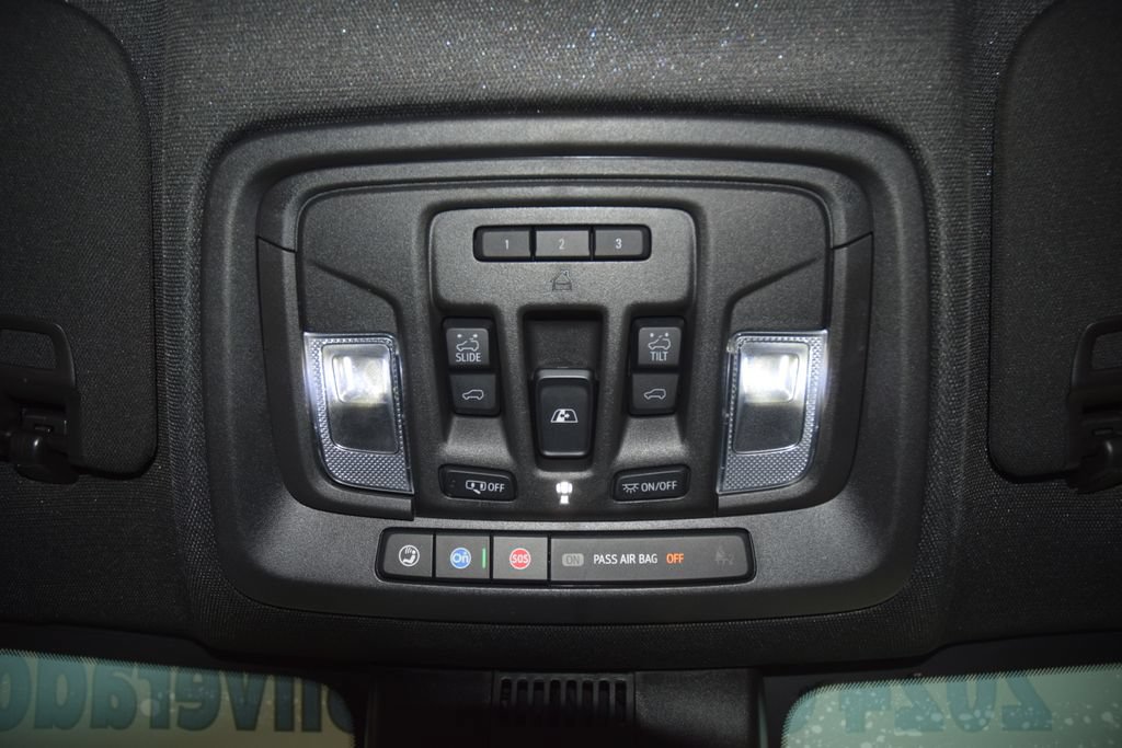 Used 2024 Chevrolet Silverado 1500 High Country AWD/4WD image 57