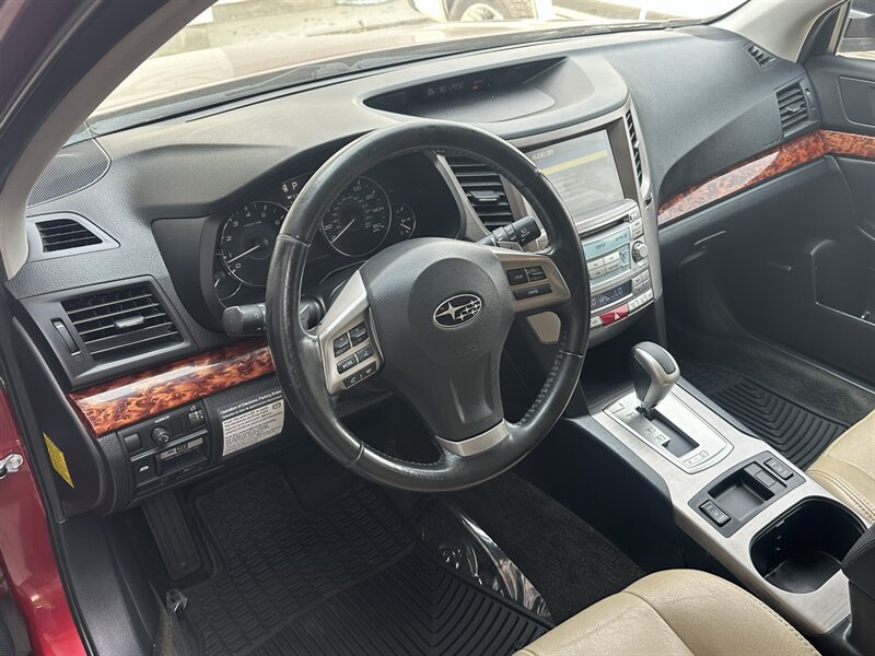 Used 2012 Subaru Outback 3.6R Limited AWD/4WD image 57