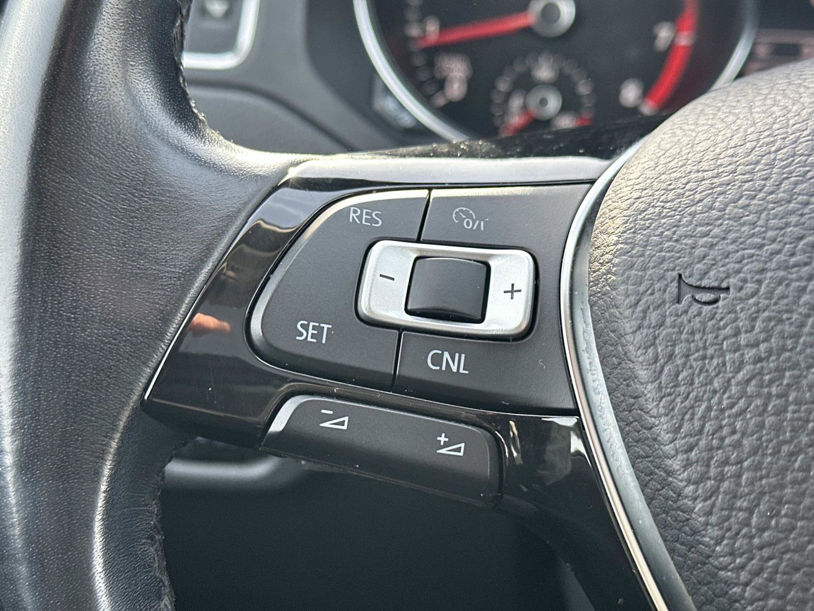 Used 2018 Volkswagen Jetta SE image 22