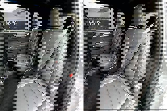 New 2026 GMC Acadia Elevation w/ Elevation Premium Package image 11