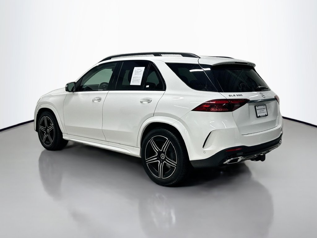 Certified 2025 Mercedes-Benz GLE 350 4MATIC w/ AMG Line Exterior image 3