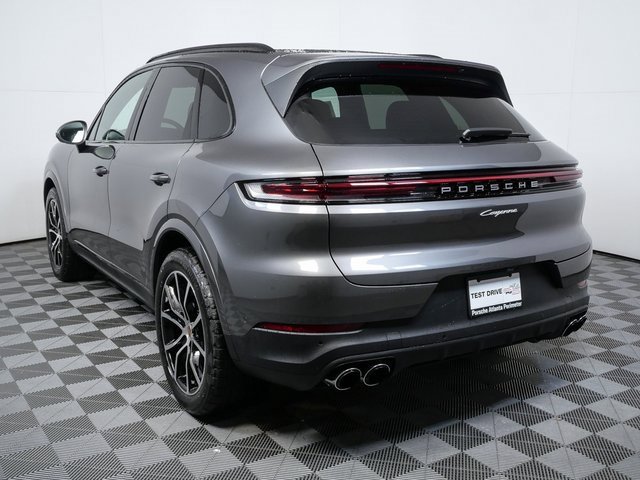 New 2026 Porsche Cayenne image 3