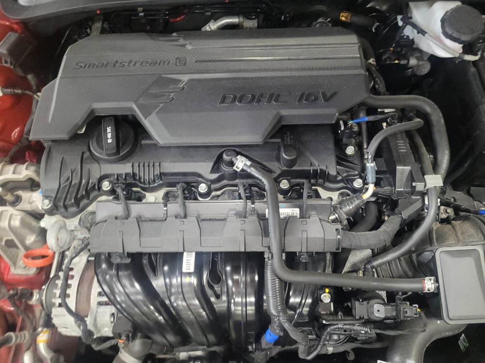 Used 2023 Hyundai Elantra SEL w/ Preferred Accessory Package FWD image 30