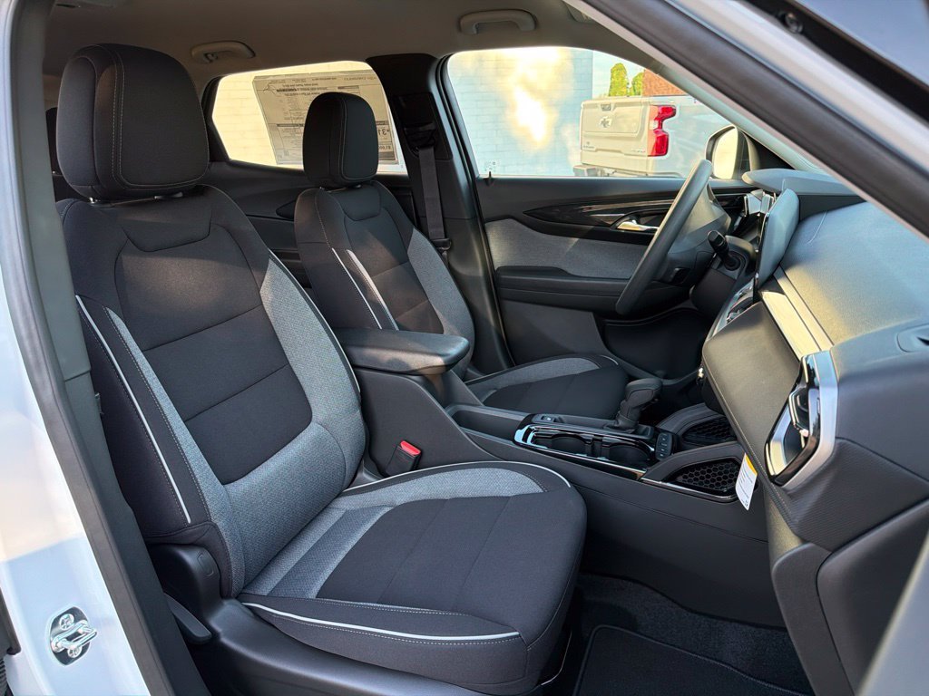 New 2026 Chevrolet TrailBlazer LS w/ LS Convenience Package FWD image 12