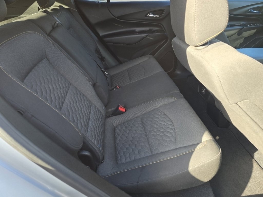 Used 2020 Chevrolet Equinox LT image 17