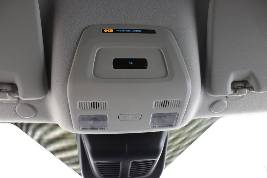 New 2025 Ford Transit 250 148 Medium Roof w/ Load Area Protection Package image 39