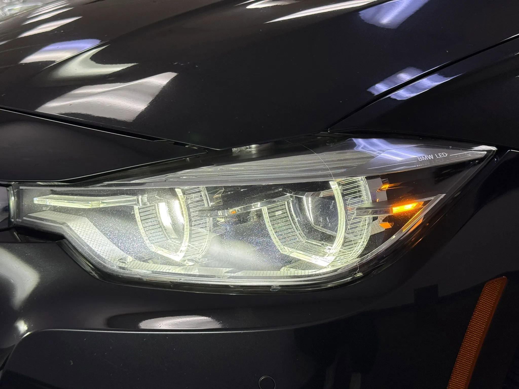 Used 2018 BMW 328d Sedan image 11