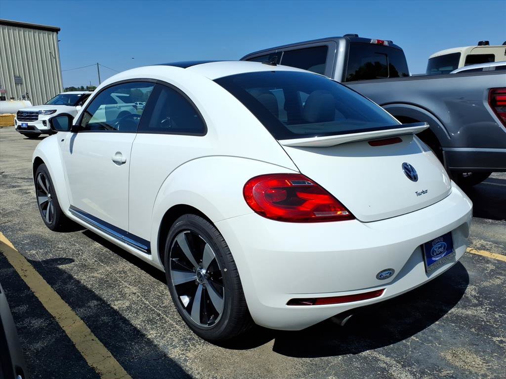 Used 2014 Volkswagen Beetle R-Line FWD image 5