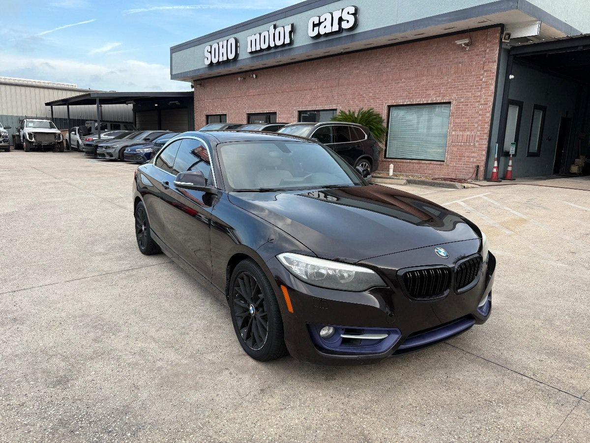 Used 2016 BMW 228i xDrive Coupe AWD/4WD image 2
