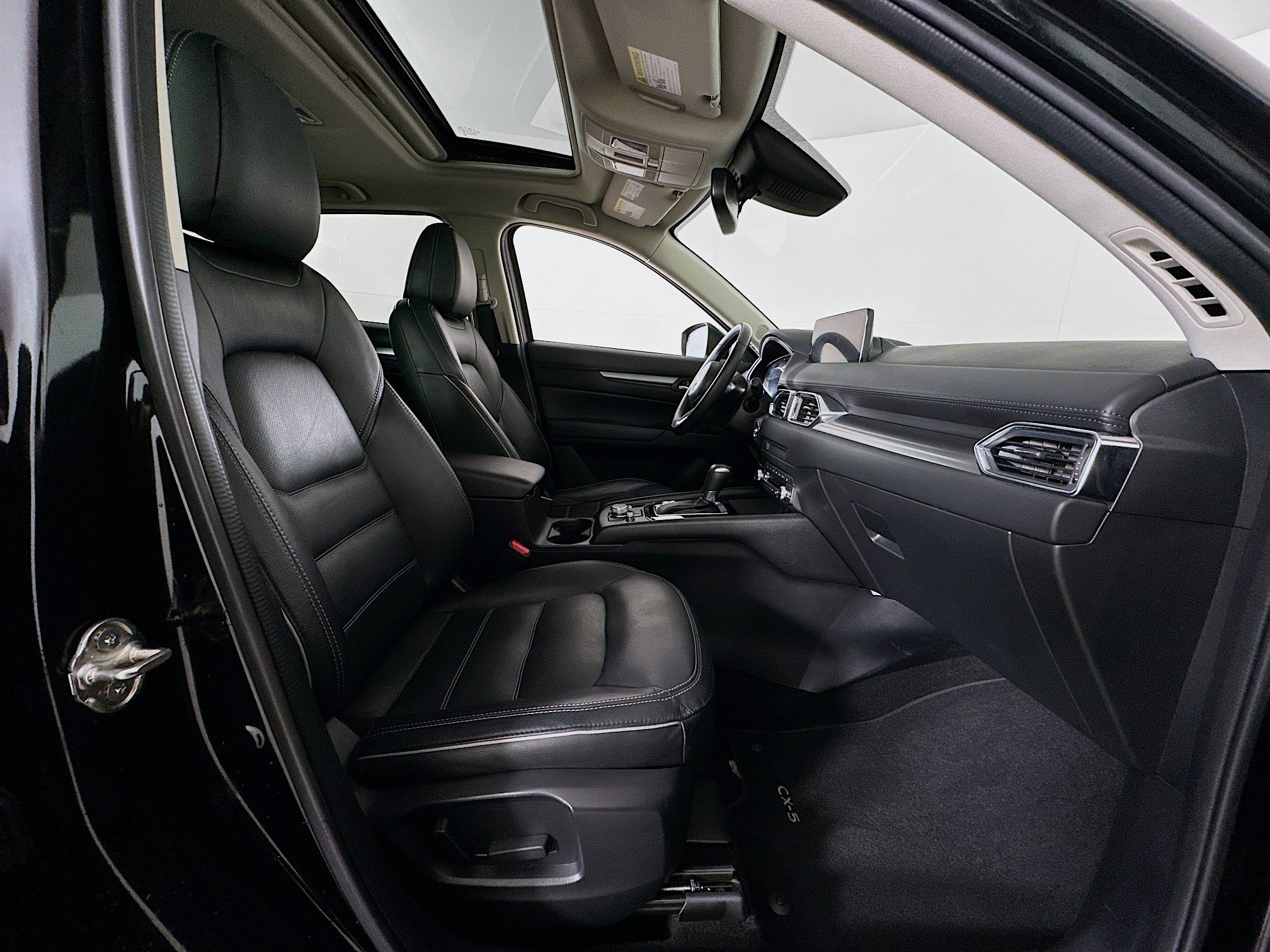 Used 2025 MAZDA CX-5 AWD 2.5 S w/ Preferred Package image 31