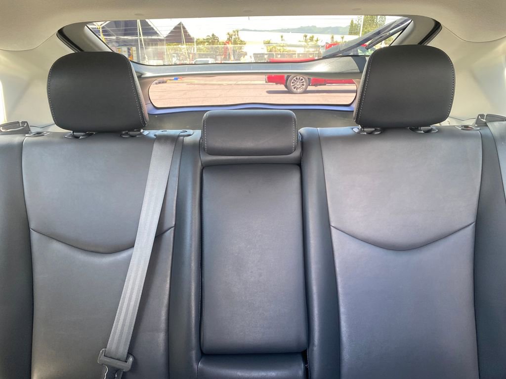 Used 2015 Toyota Prius Four FWD image 18