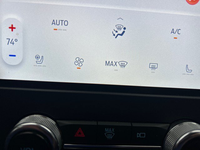 Used 2023 Ford Edge ST-Line AWD/4WD image 19