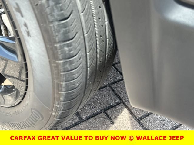 Used 2023 Jeep Cherokee Altitude Lux w/ Lux Elite Package AWD/4WD image 14