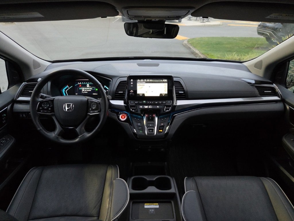 Used 2024 Honda Odyssey Elite image 22