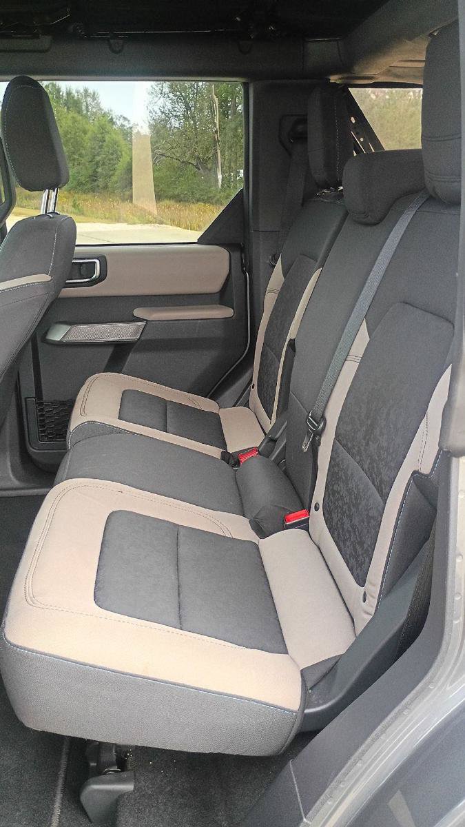 Used 2023 Ford Bronco Wildtrak AWD/4WD image 13