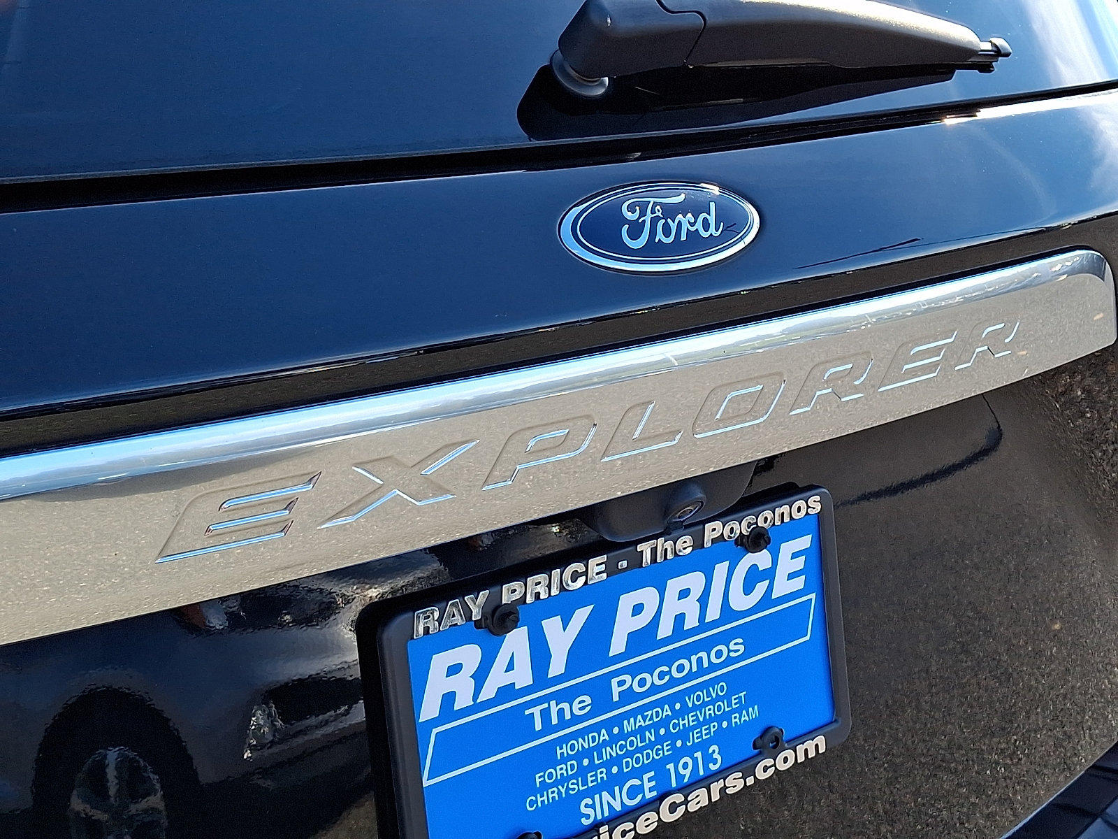 Used 2021 Ford Explorer Platinum w/ Equipment Group 601A AWD/4WD image 33