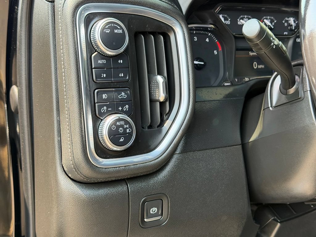 Used 2022 GMC Sierra 2500 SLT w/ SLT Convenience Package AWD/4WD image 24