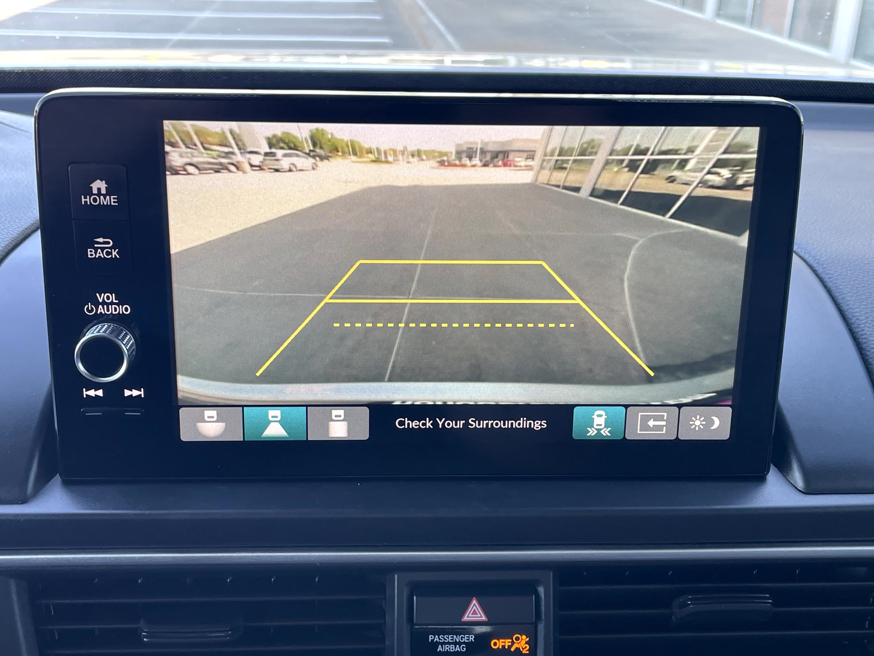 Certified 2023 Honda Pilot Touring image 17