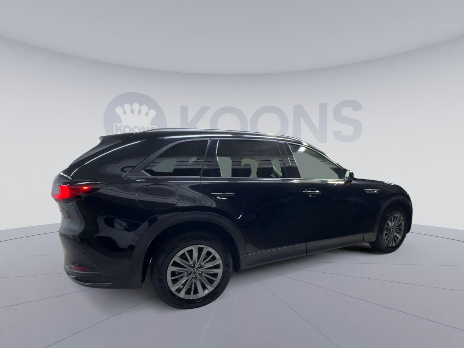 Used 2024 MAZDA CX-90 Plug-In Hybrid w/ Preferred AWD/4WD image 11