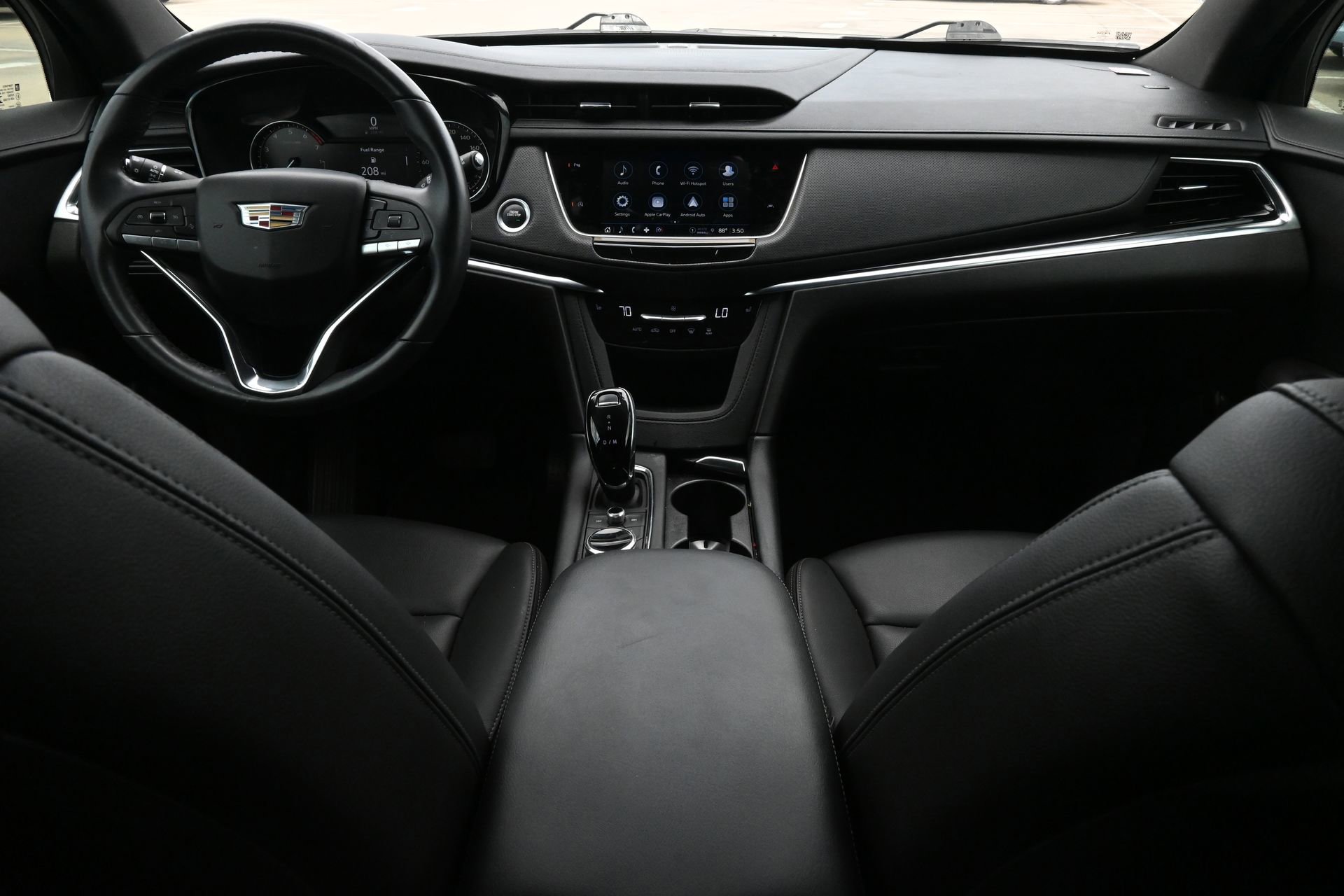 Certified 2023 Cadillac XT6 Luxury FWD image 7