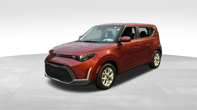 Used 2024 Kia Soul LX w/ Option Group 015 image 2