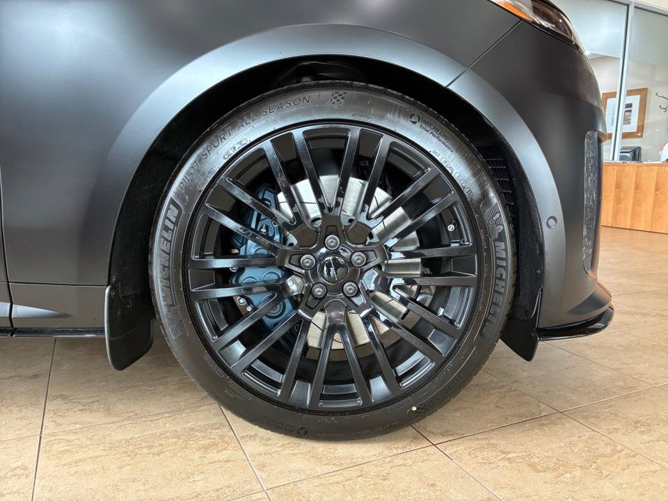 New 2026 Land Rover Range Rover Sport SV AWD/4WD image 20