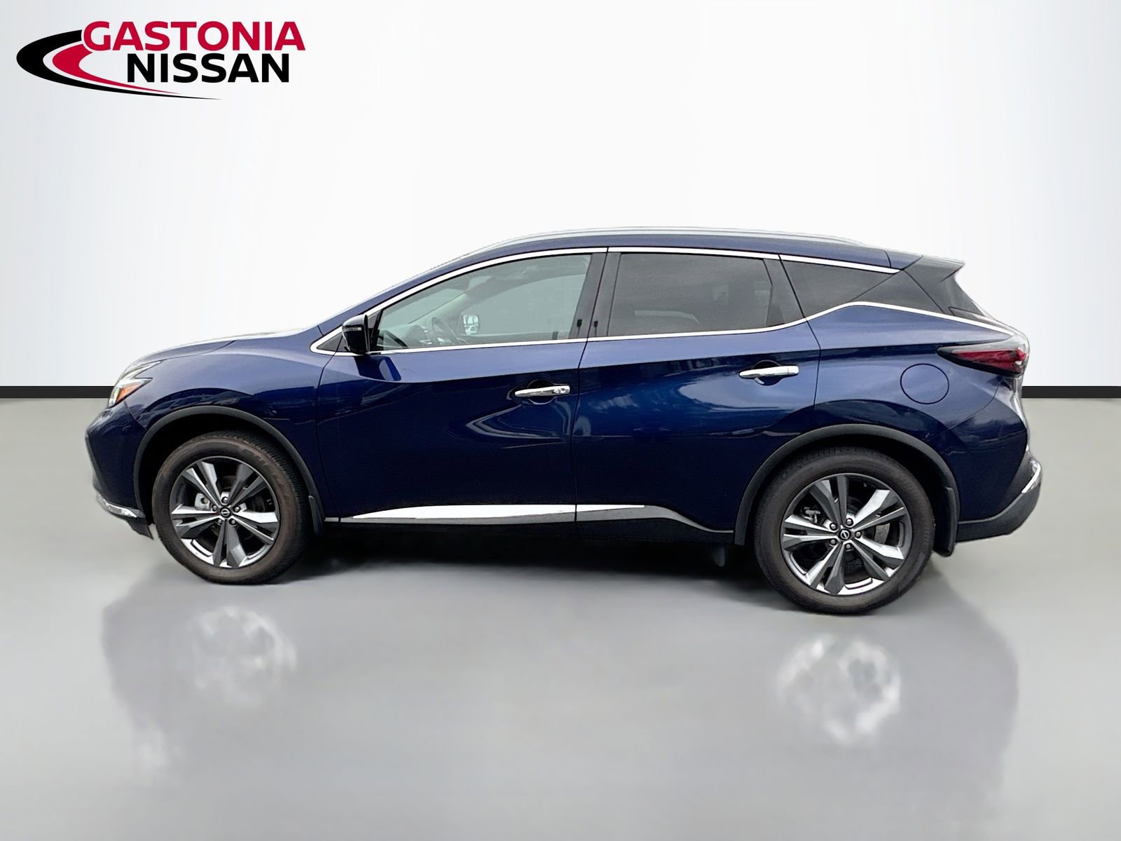 Used 2024 Nissan Murano Platinum w/ Cargo Package image 5