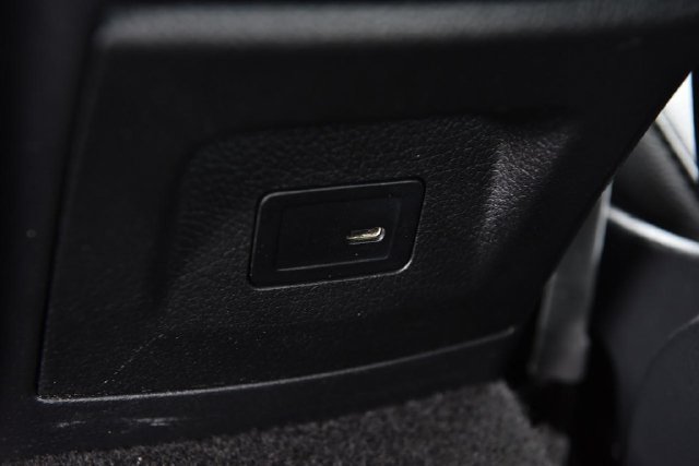 Used 2023 Mercedes-Benz CLA 250 4MATIC w/ Premium Package image 26