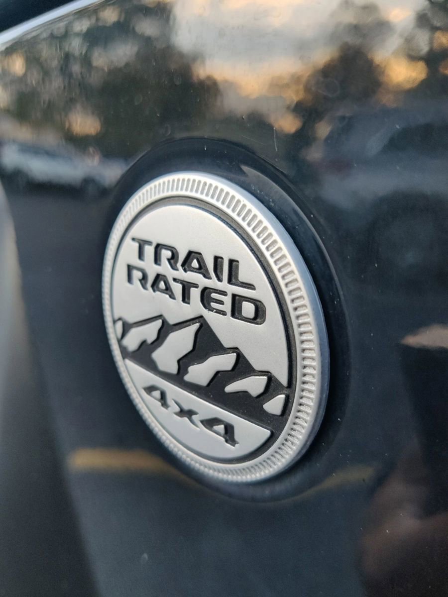 Used 2018 Jeep Wrangler Unlimited Sport image 11