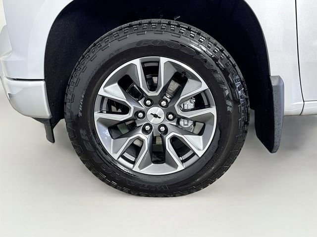 Used 2022 Chevrolet Silverado 1500 RST image 32