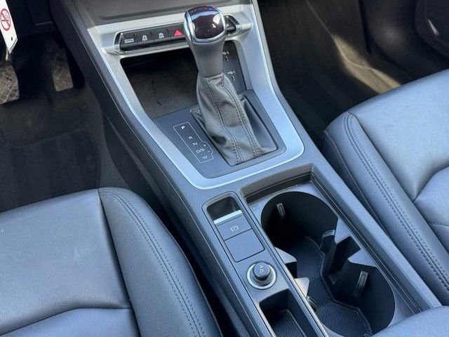 Used 2025 Audi Q3 2.0T Premium image 33