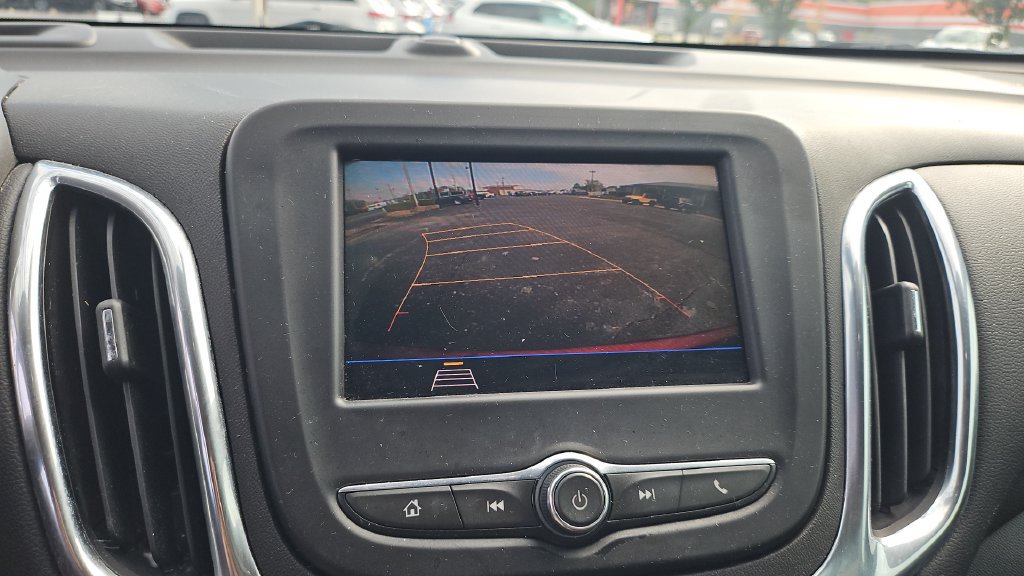 Used 2020 Chevrolet Equinox LT FWD image 28